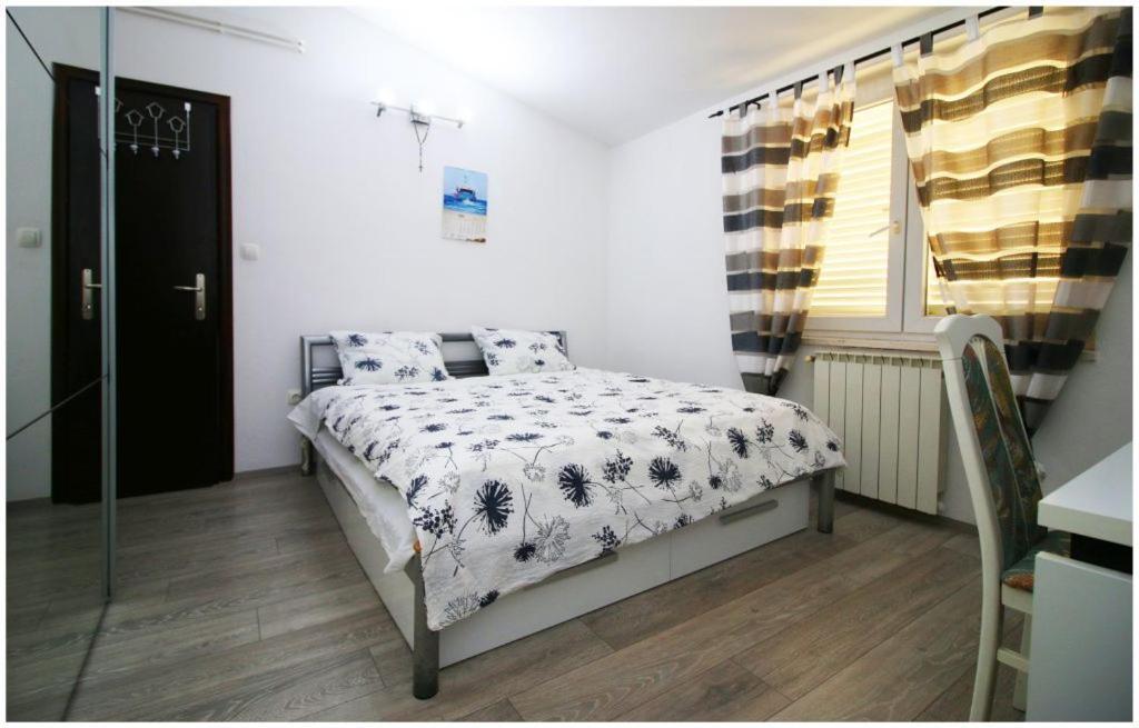 Ferienwohnung Mikelin Primošten Exterior foto
